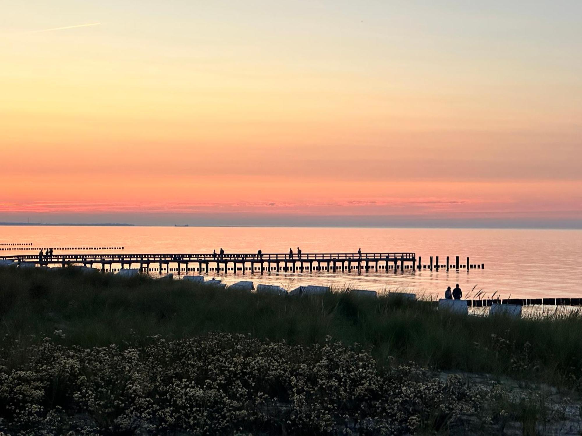 Kuestenfeuer Zingst Esterno foto